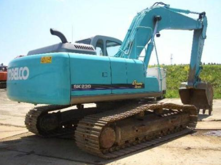 挖掘機(jī)液壓油箱油位檢查的八大事項(xiàng) 挖掘機(jī)液壓油箱油位檢查的八大事項(xiàng)